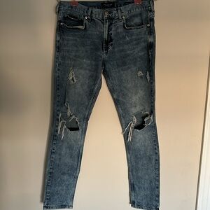 Pacsun distressed lightwash men’s skinny jeans